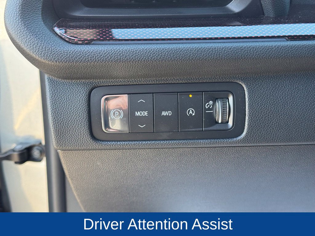 Used 2026 Chevrolet Traverse Z71 w/ Enhanced Driving Package AWD/4WD image 23
