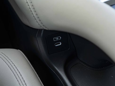 Used 2025 Honda HR-V EX-L image 28