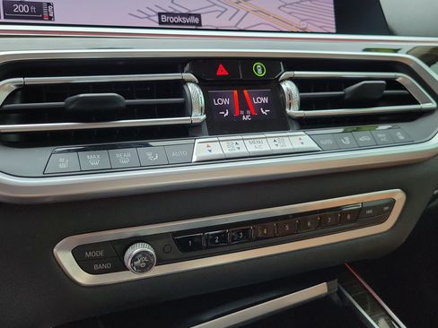 Used 2020 BMW X7 xDrive40i AWD/4WD image 13