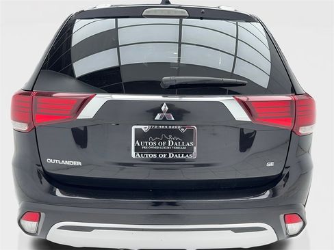 Used 2020 Mitsubishi Outlander ES image 11