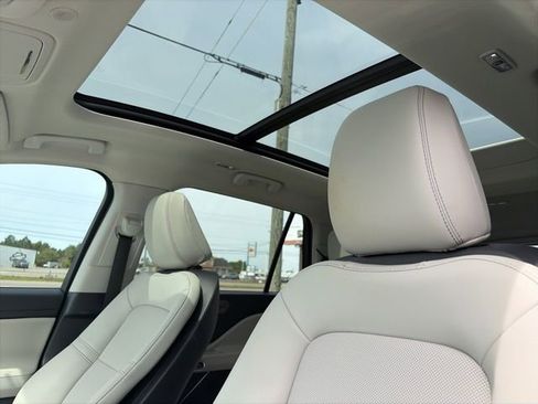 Used 2025 Lincoln Aviator 2WD w/ Equipment Group 101A image 23