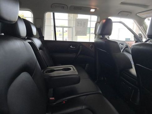 Used 2024 Nissan Armada SL image 47