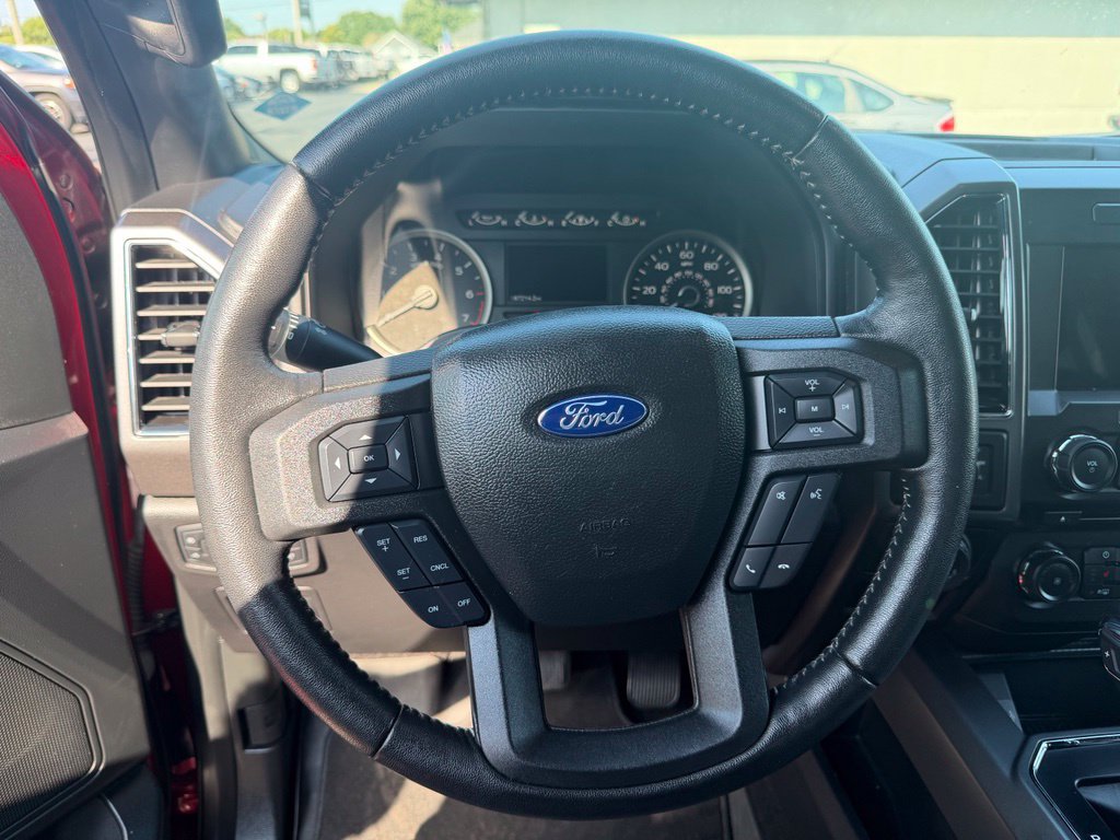 Used 2018 Ford F150 XLT w/ Equipment Group 302A Luxury AWD/4WD image 19