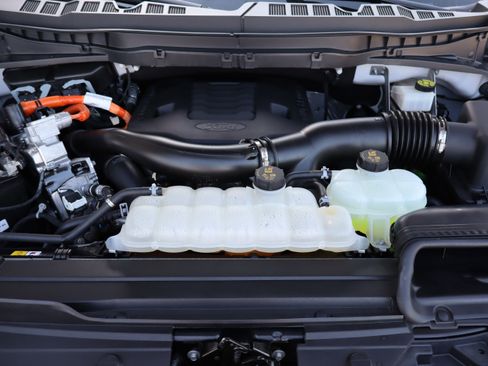 Used 2023 Ford F150 XLT w/ Equipment Group 302A High image 43