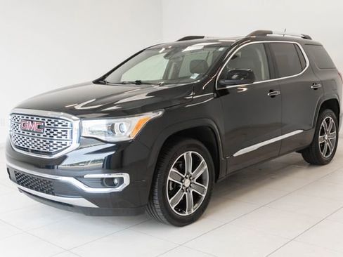 Used 2019 GMC Acadia Denali FWD image 6
