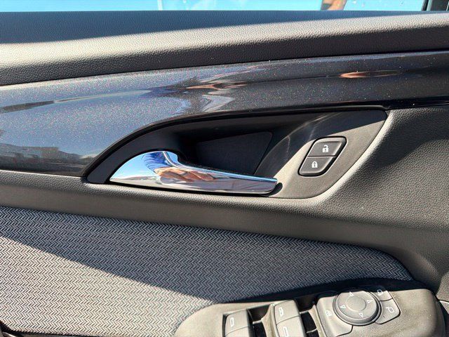 Used 2024 Chevrolet TrailBlazer LT w/ LT Cold Weather Package FWD image 18