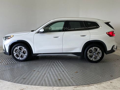 Used 2025 BMW X1 xDrive28i w/ Premium Package image 2