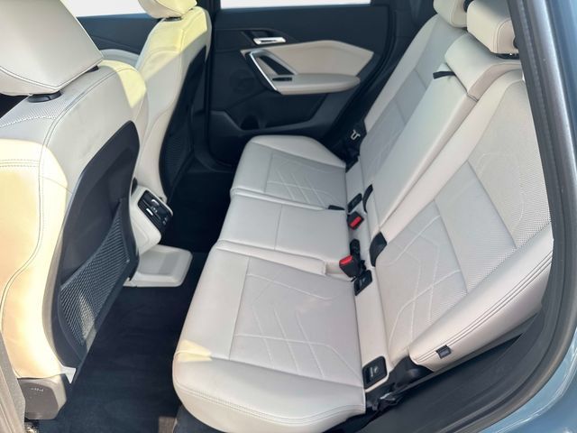 Used 2023 BMW X1 xDrive28i w/ Convenience Package AWD/4WD image 12