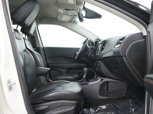 Used 2020 Jeep Compass Limited AWD/4WD image 8