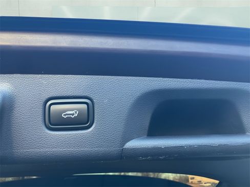 Used 2023 Hyundai Palisade Calligraphy image 38