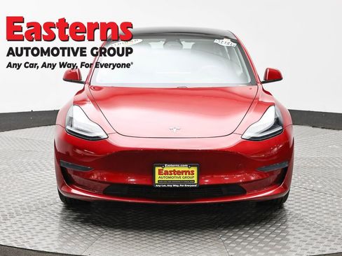 Used 2021 Tesla Model 3 Standard Range Plus image 2