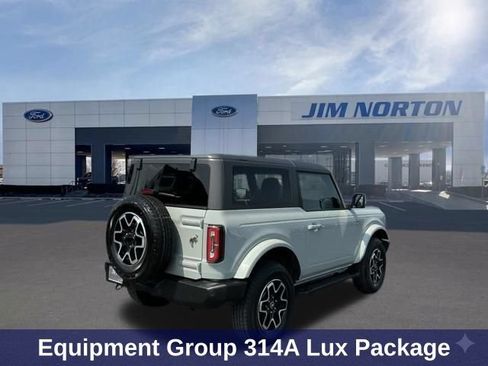 Used 2023 Ford Bronco Outer Banks AWD/4WD image 4