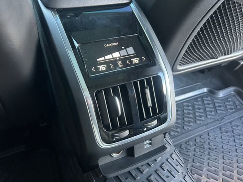 Used 2018 Volvo S90 T6 Inscription image 37