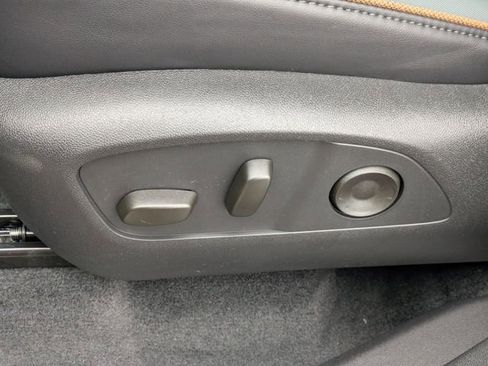 New 2026 GMC Acadia AT4 w/ Luxury Package image 26