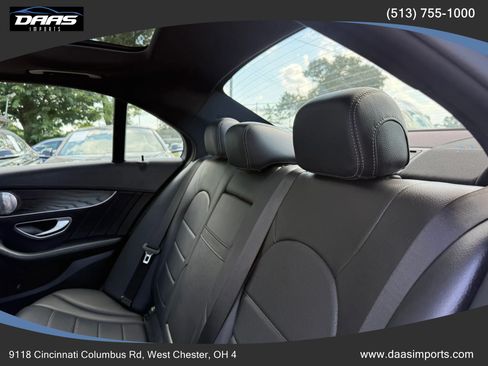 Used 2017 Mercedes-Benz C 300 4MATIC Sedan image 20