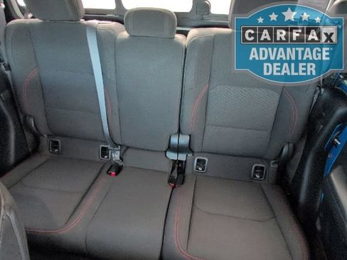 Used 2023 Jeep Gladiator Rubicon w/ LED Lighting Group AWD/4WD image 10