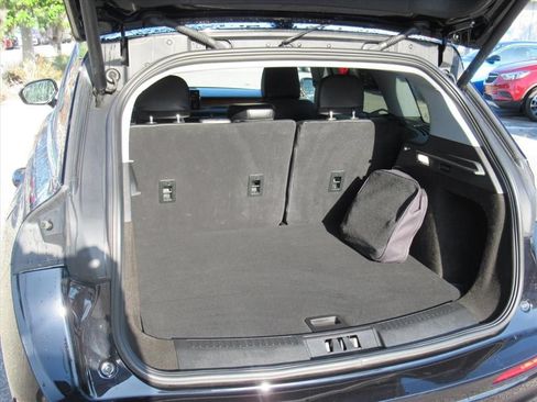 Used 2022 Lincoln Corsair Grand Touring w/ Towing Package AWD/4WD image 33