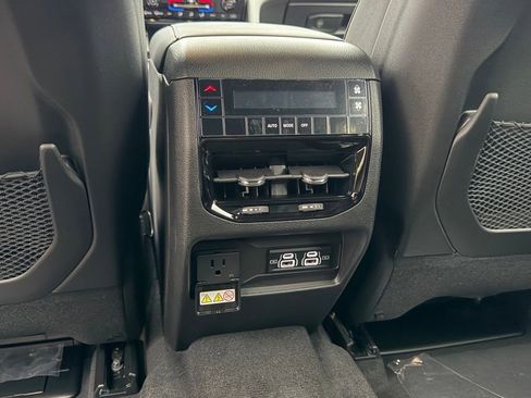 New 2025 Jeep Grand Cherokee L Laredo AWD/4WD image 26