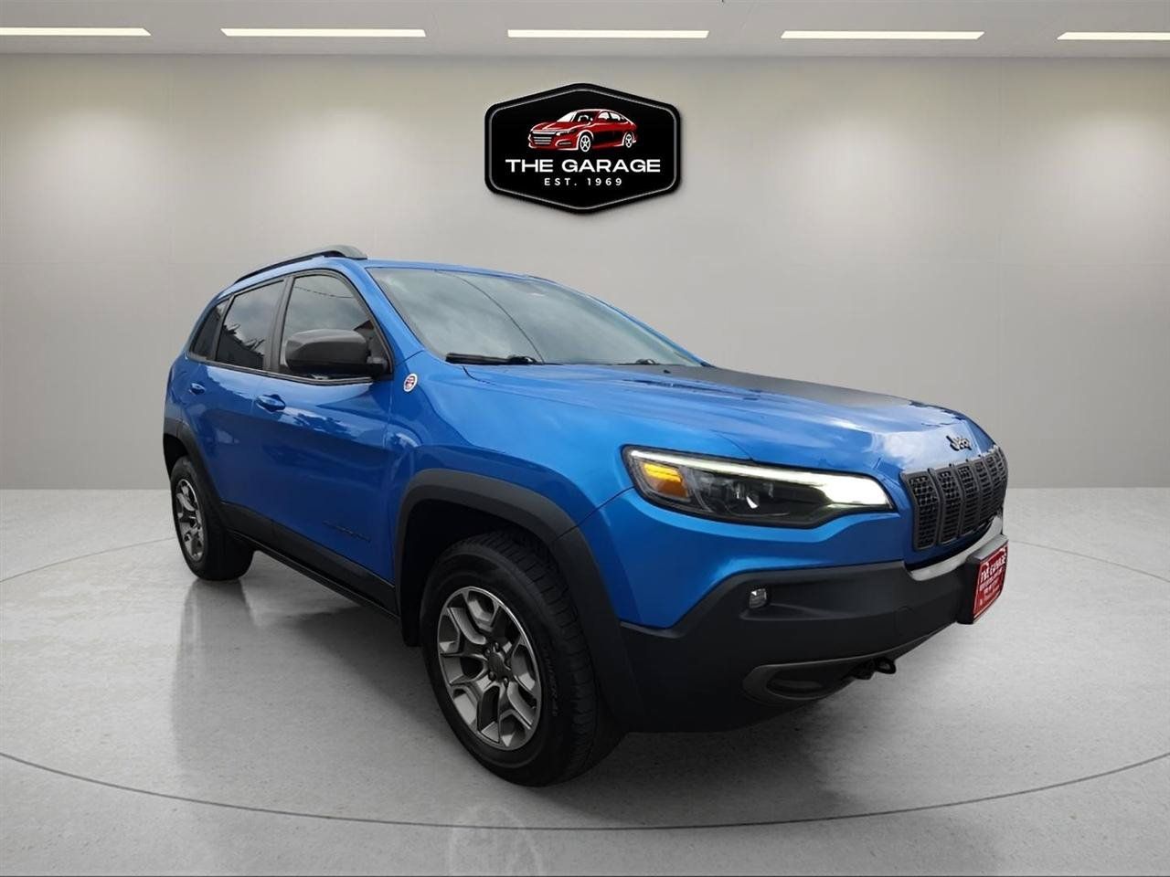 Used 2020 Jeep Cherokee Trailhawk w/ Comfort/Convenience Group AWD/4WD image 8