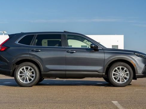 Used 2024 Honda CR-V EX image 8