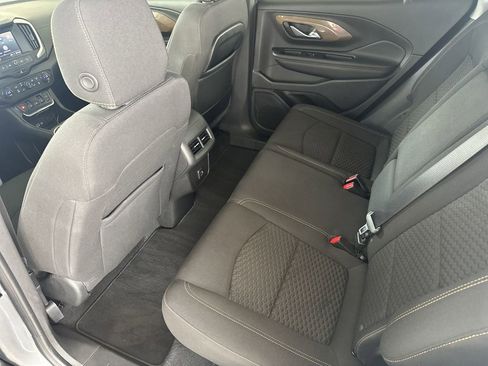 Used 2020 GMC Terrain SLE w/ Driver Convenience Package image 28