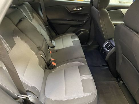 Used 2025 Chevrolet Blazer LT FWD image 26