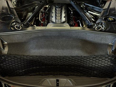 Used 2024 Chevrolet Corvette Stingray Premium Cpe w/ Z51 Performance Package RWD image 30
