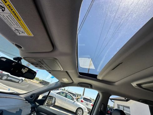 Used 2017 Honda Pilot EX-L image 34