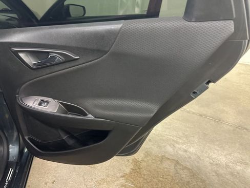 Used 2019 Chevrolet Malibu LT image 23