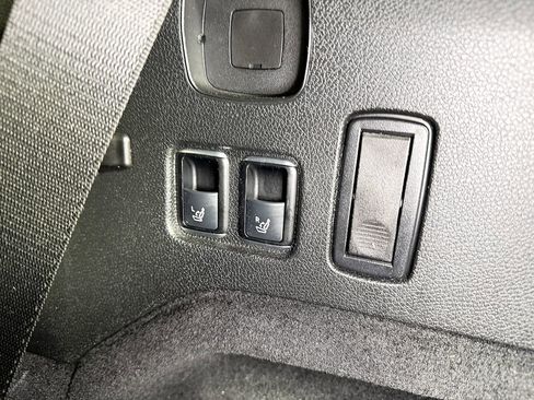 Used 2016 Mercedes-Benz GL 450 4MATIC image 54