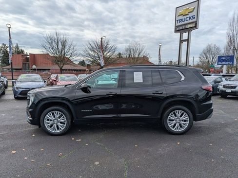 Used 2024 GMC Acadia Elevation image 2