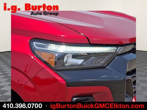Used 2023 Chevrolet Colorado Z71 w/ Z71 Convenience Package 2 AWD/4WD image 6