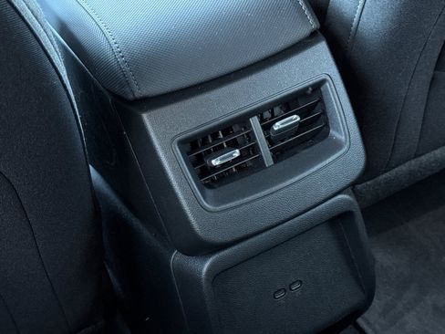 Used 2026 Chevrolet Equinox EV LT image 40