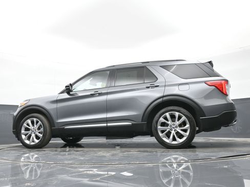Used 2022 Ford Explorer Platinum w/ Equipment Group 601A image 43