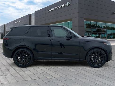 New 2026 Land Rover Range Rover Sport SE AWD/4WD image 6