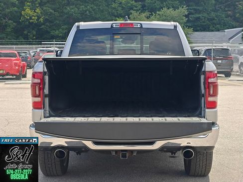 Used 2021 RAM 1500 Laramie AWD/4WD image 18
