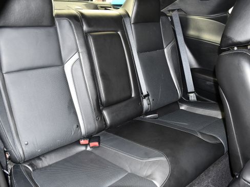 Used 2018 Dodge Challenger GT image 42