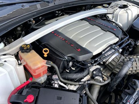 Used 2019 Chevrolet Camaro SS RWD image 30