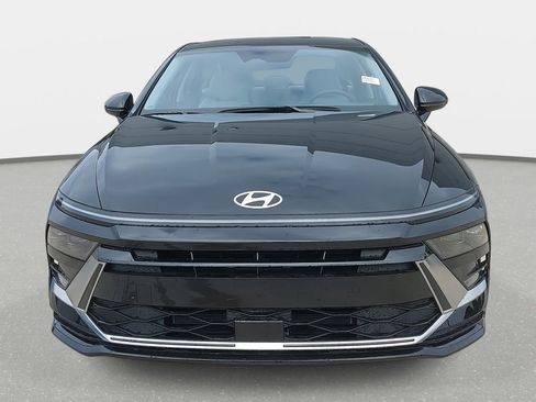 New 2024 Hyundai Sonata SEL FWD image 2