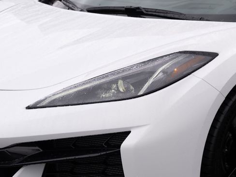 New 2026 Chevrolet Corvette Z06 w/ Stealth Interior Trim Package RWD image 18