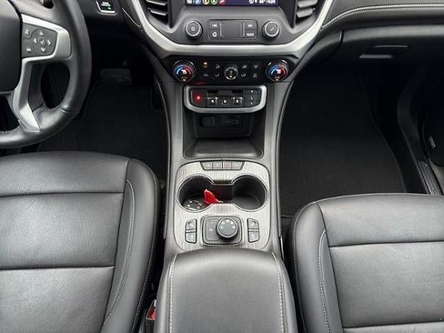 Used 2022 GMC Acadia SLT w/ Preferred Package AWD/4WD image 18