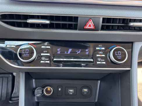 Used 2023 Hyundai Sonata Limited FWD image 23