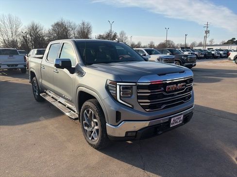 New 2026 GMC Sierra 1500 SLT w/ SLT Premium Plus Package image 8