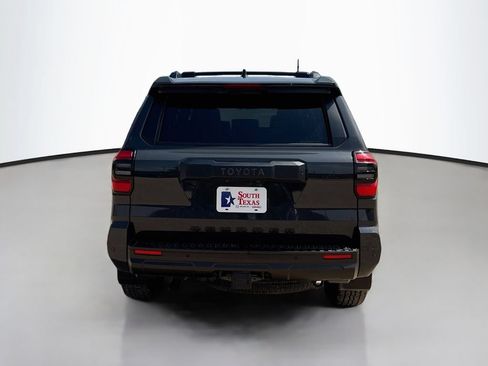 Used 2025 Toyota 4Runner TRD Off-Road Premium w/ Tow Technology Package AWD/4WD image 6
