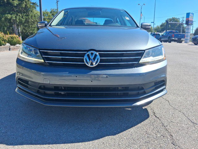 Used 2017 Volkswagen Jetta SE FWD image 8