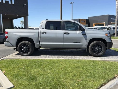 Used 2021 Toyota Tundra SR5 image 7