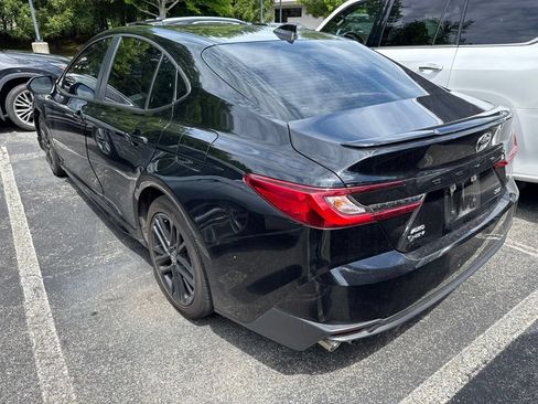 Used 2025 Toyota Camry SE w/ Convenience Package AWD/4WD image 4