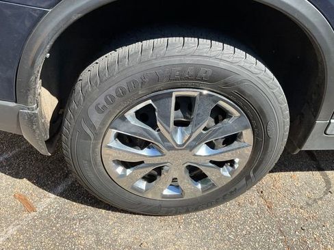 Used 2016 Nissan Rogue S image 11