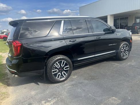 Used 2023 GMC Yukon Denali w/ Max Trailering Package image 3