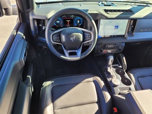 New 2025 Ford Bronco Badlands w/ Sasquatch Package image 6
